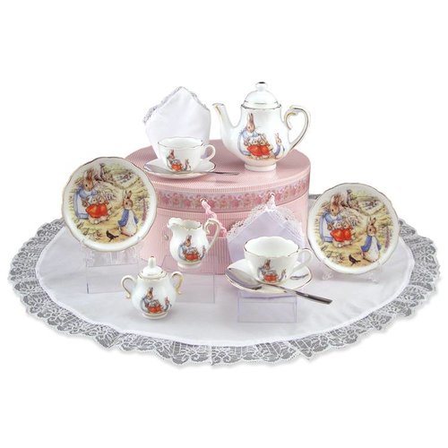 Peter Rabbit Peter Rabbit Medium Tea Set in Hat Box Peter Rabbit Peter Rabbit Medium Tea Set in Hat Box