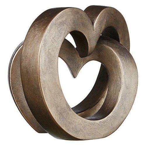 Frith Sculpture Frith Enduring Love: AT032 Frith Sculpture Frith Enduring Love: AT032