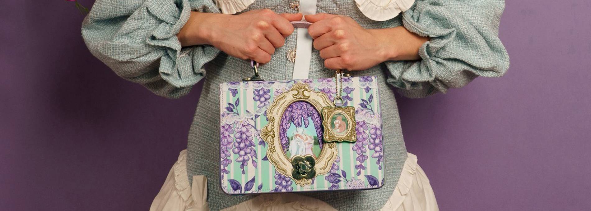 Vendula London. Uniquely You.