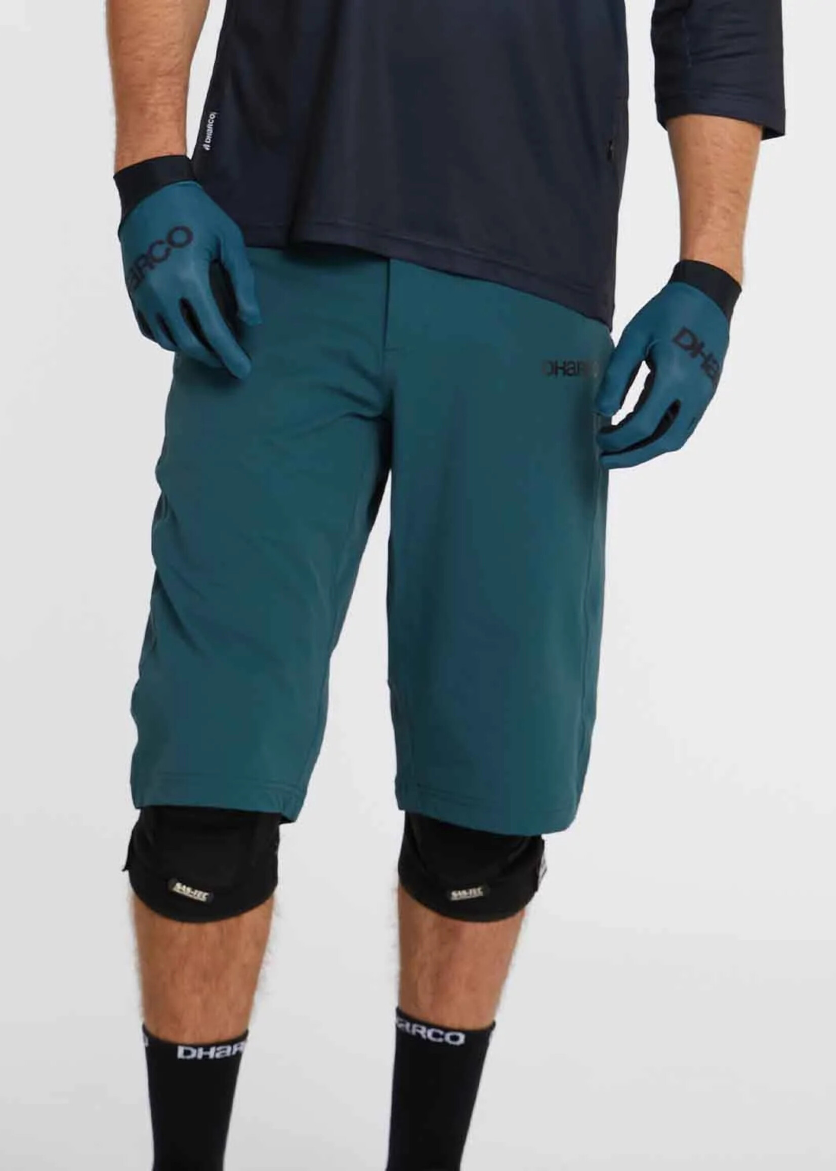 Mens Short Dharco Gravity