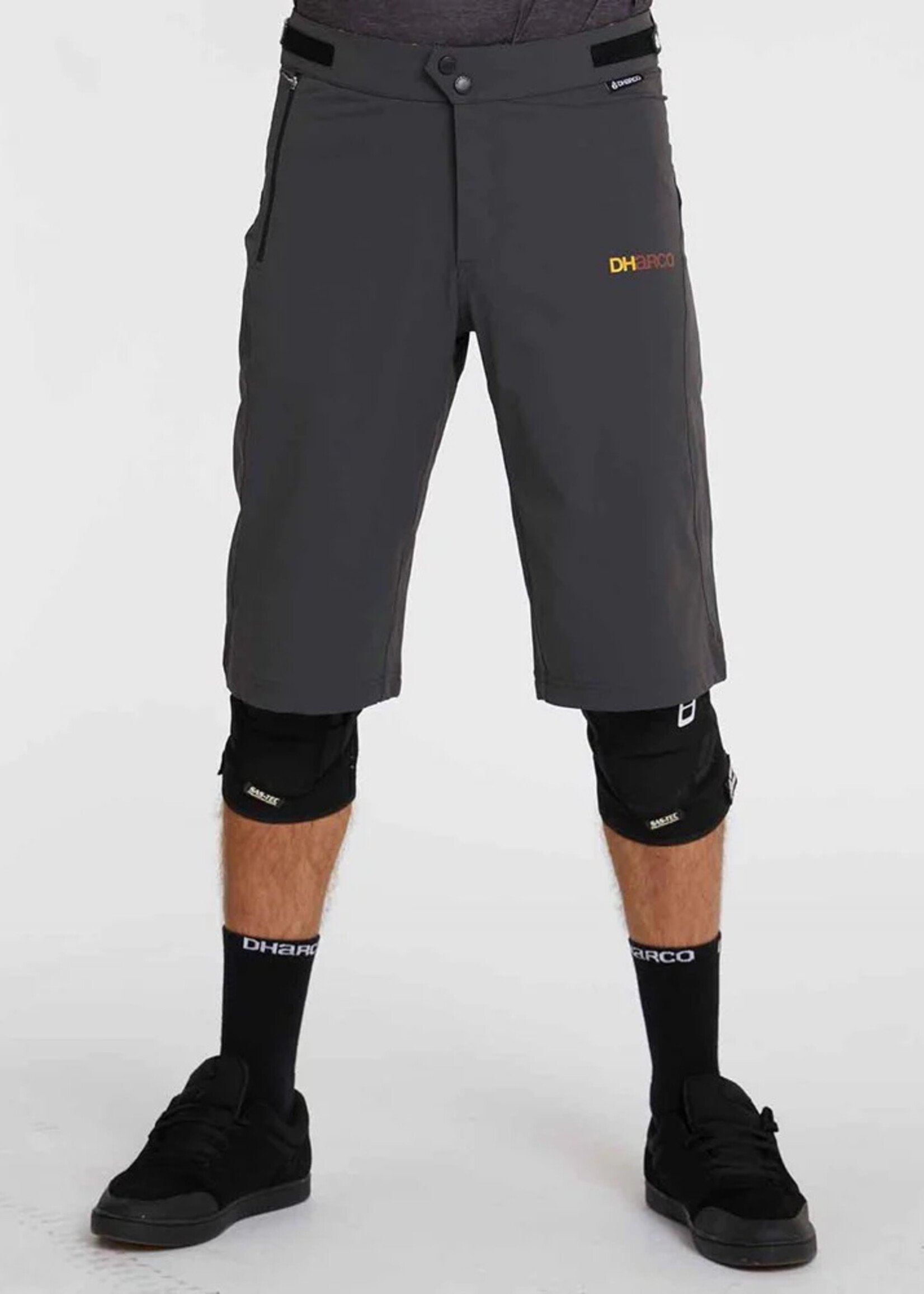 Mens Short Dharco Gravity