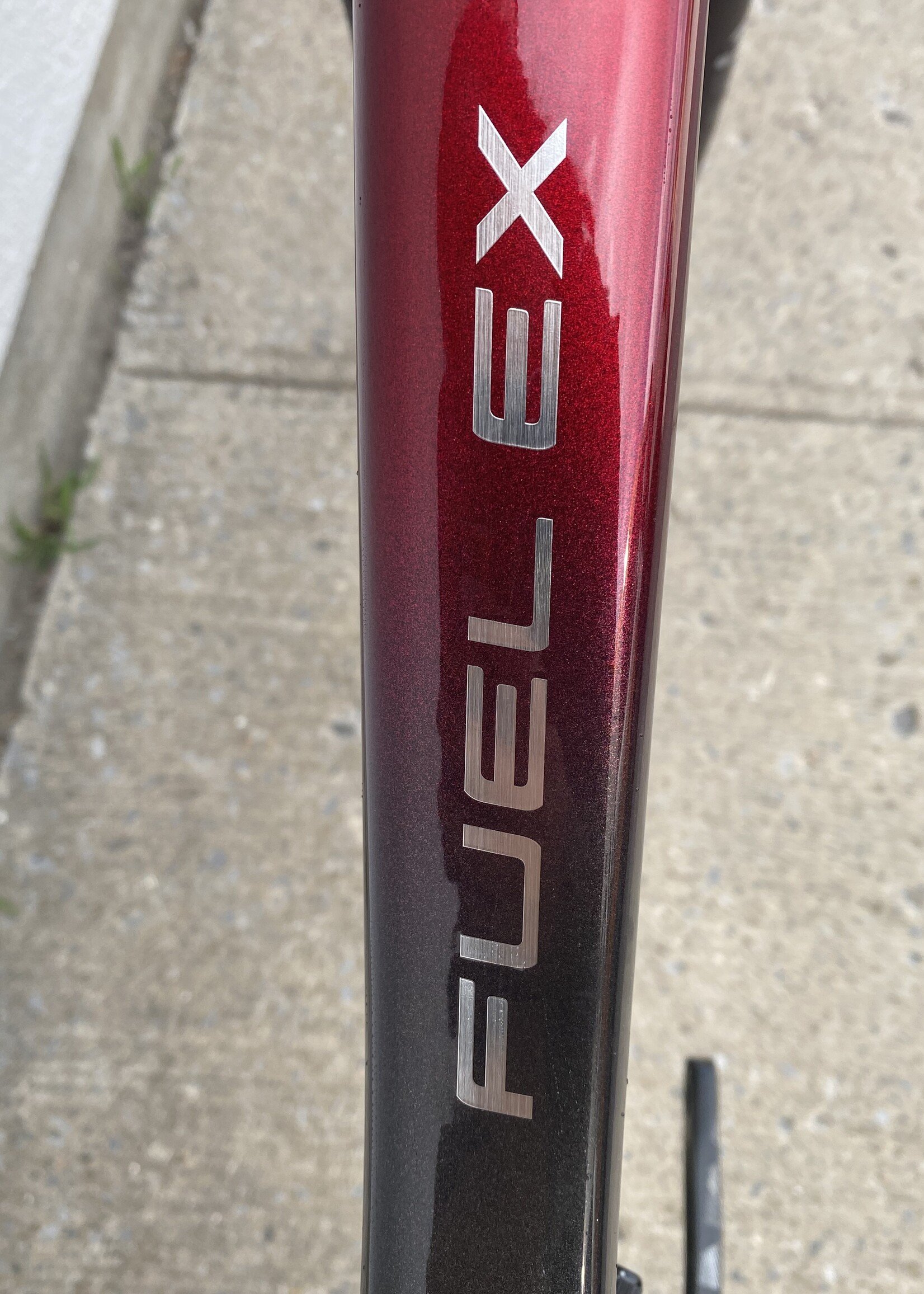 2022 Trek Fuel EX Alu custom build ( Fox 34 / NX eagle / G2 ) - Red and Black - Small ( roues 27.5po )