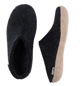 FELT SLIPPER