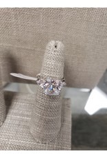 BIJOUX STERLING SILVER CZ RING-SIZE 6