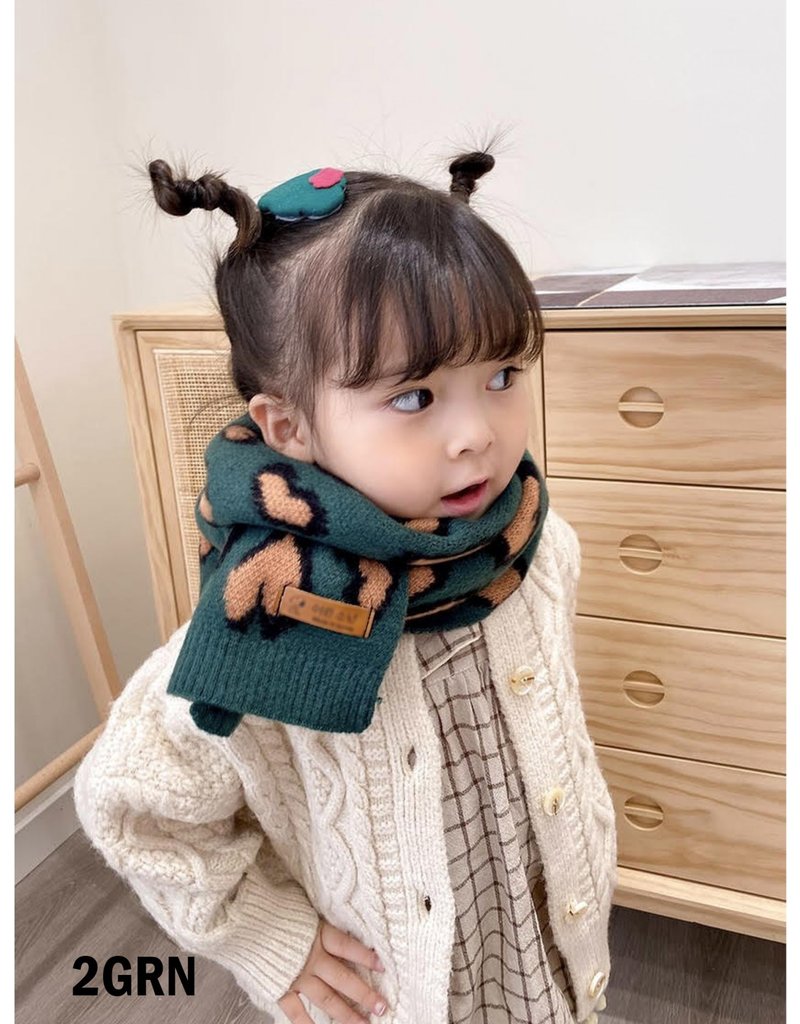 KIDS HEART PATTERED SCARF