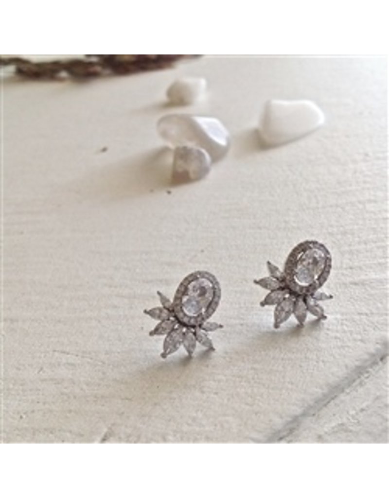 PIKA & BEAR WINDSOR RHINESTONE EARRINGS