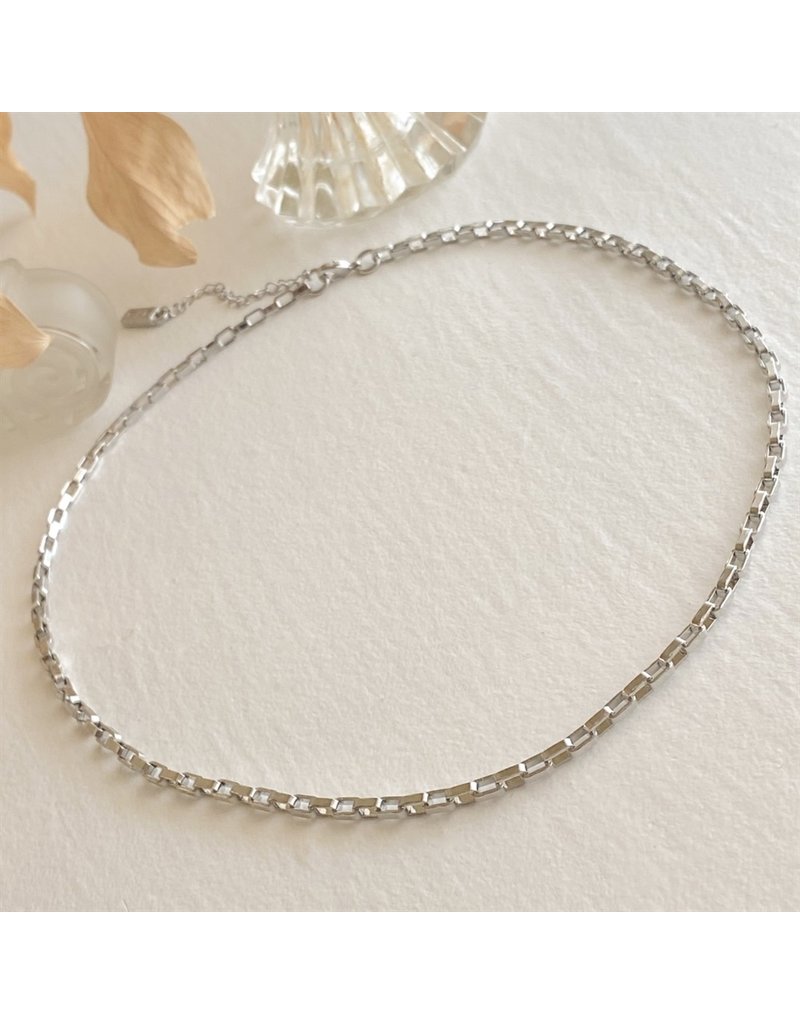 PIKA & BEAR DUA RECTANGLE BOX LINK  NECKLACE