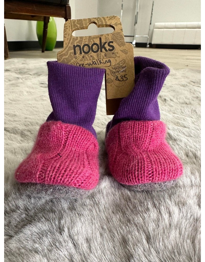 NOOKS UPCYCLED CASHMERE BABY BOOTIES
