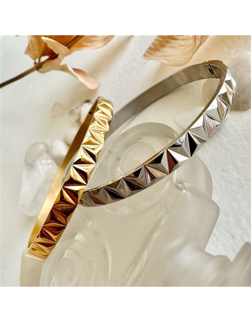 PIKA & BEAR SID DIAMOND PATTERN BANGLE