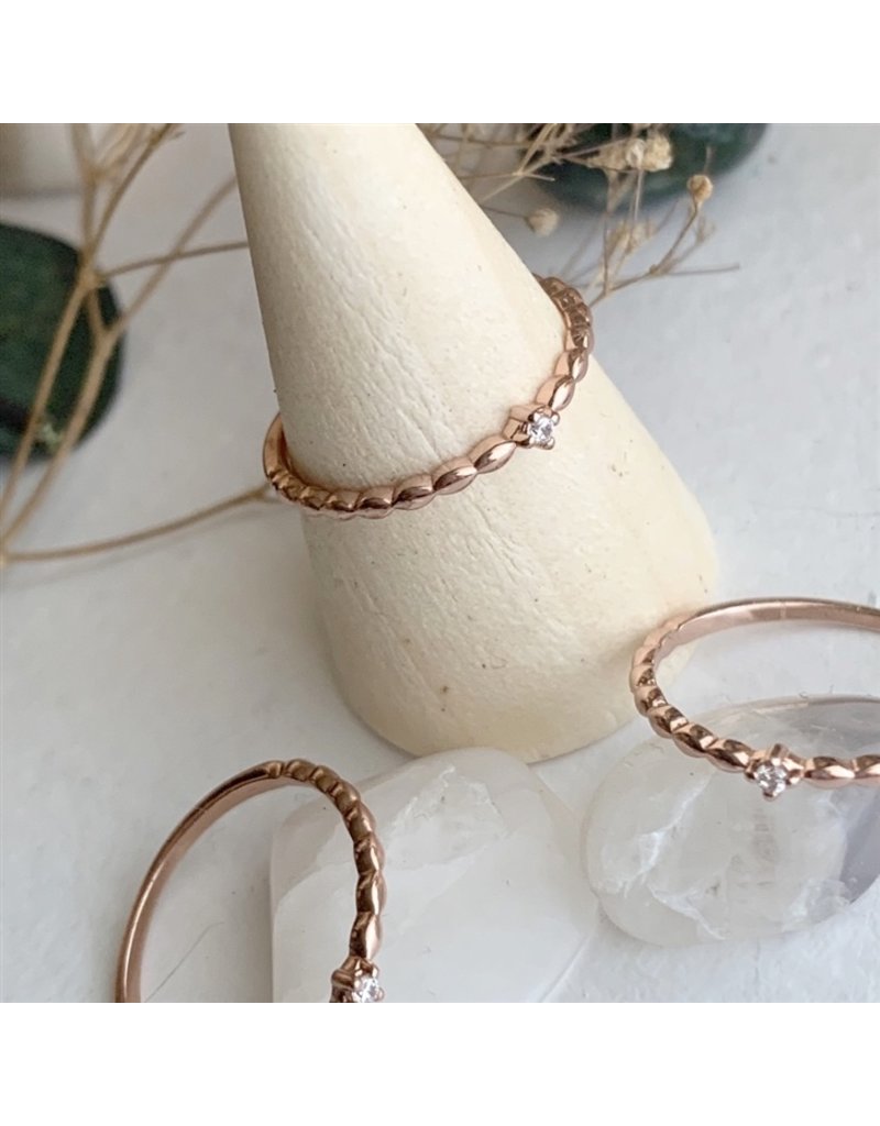 PIKA & BEAR GLEIPNIR ROSE GOLD TWIST RING