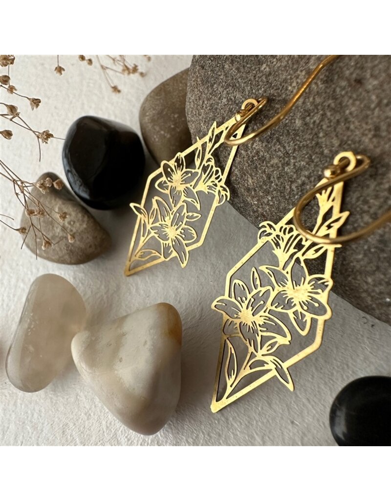 PIKA & BEAR TIGRIS RAW BRASS RHOMBUS FLOWERS DROP EARRINGS