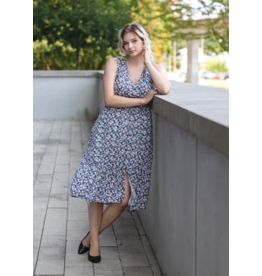 SLVLESS NAVY FLORAL DRESS