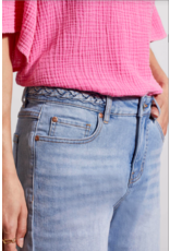 TRIBAL AUDREY GIRLFRIEND DENIM SHORT