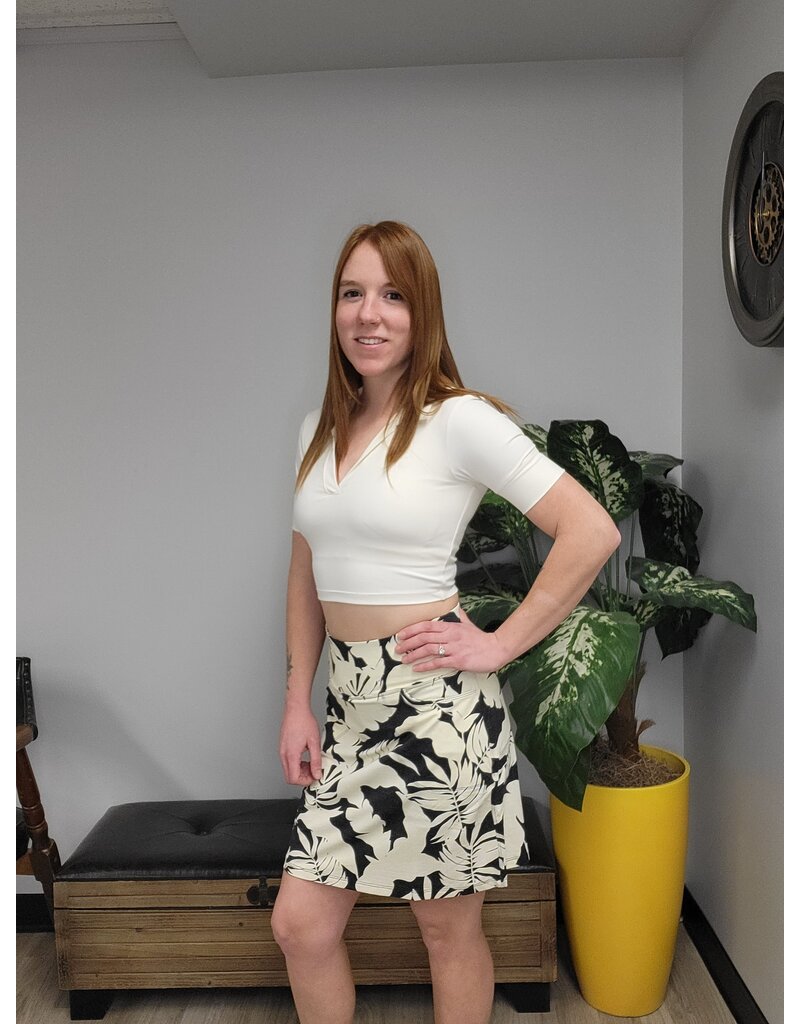 TRIBAL PULL ON SKORT W/ POCKETS