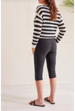 TRIBAL FLATTEN IT PULL ON CAPRI w/ZIPPER DETAIL