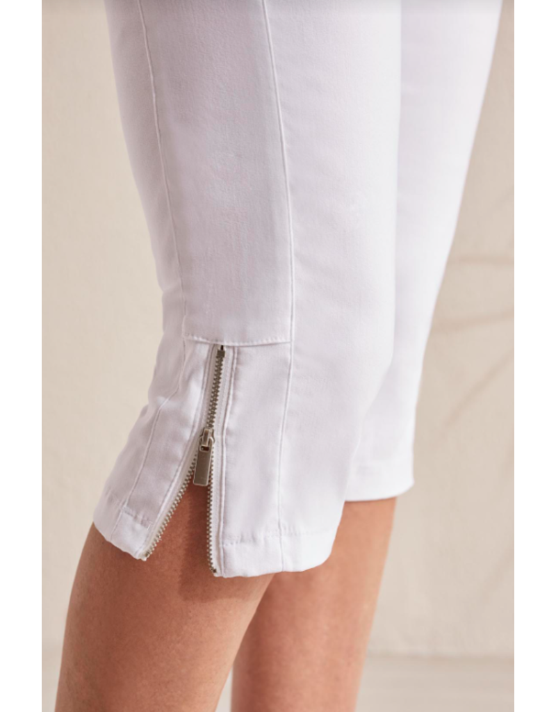 TRIBAL FLATTEN IT PULL ON CAPRI w/ZIPPER DETAIL