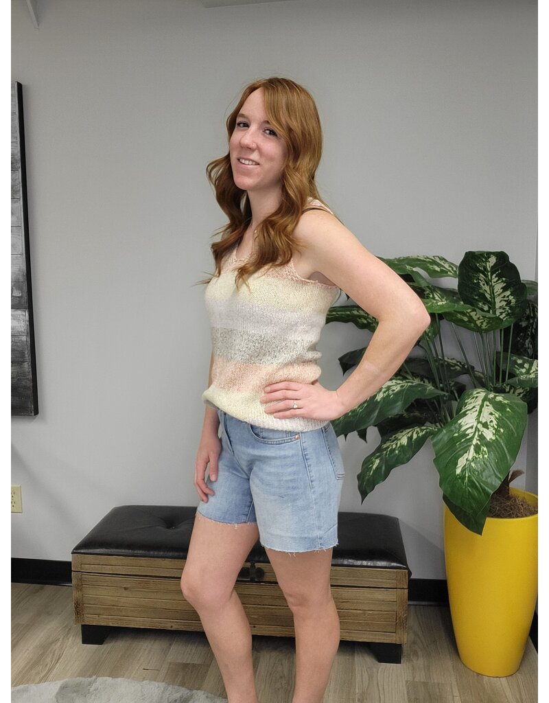 TRIBAL SLVLESS CROCHET TANK