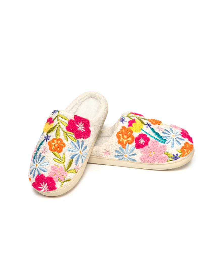 PLUSH SLIPPERS