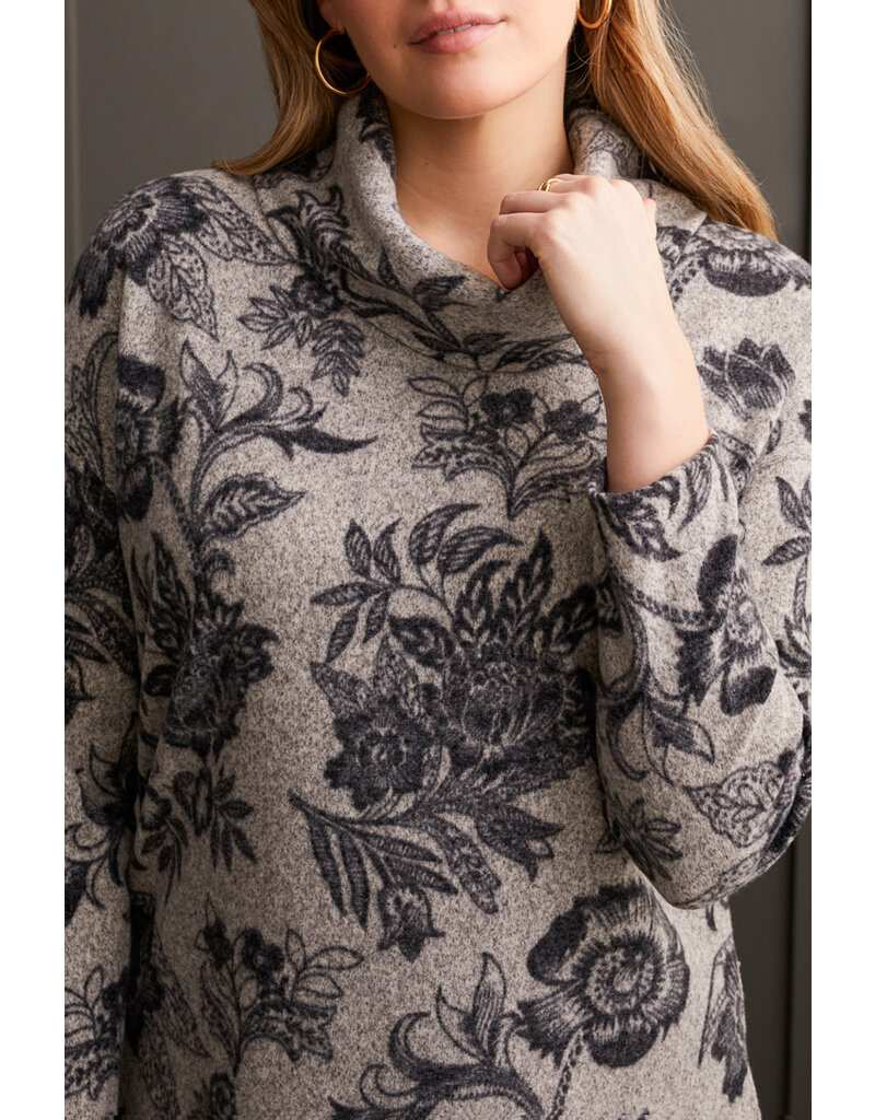 TRIBAL L/S COWL NECK TOP