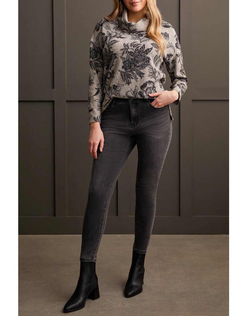TRIBAL L/S COWL NECK TOP