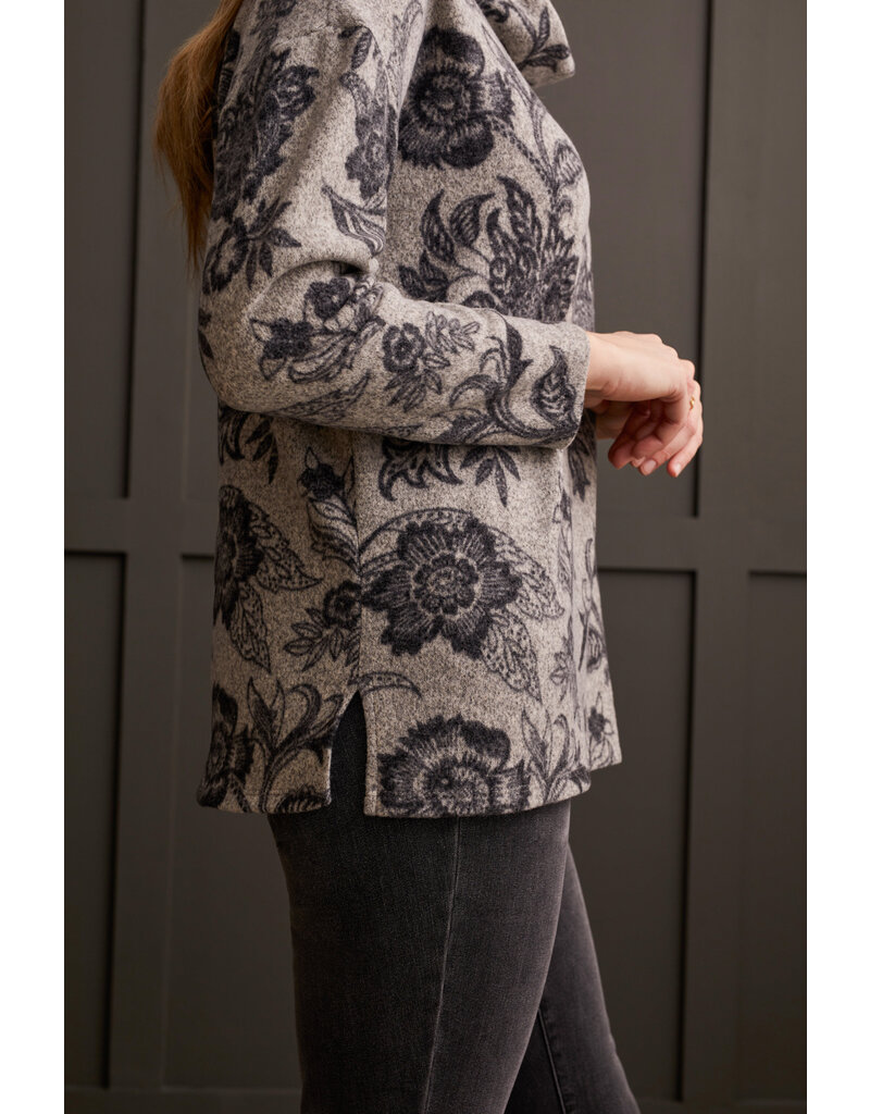 TRIBAL L/S COWL NECK TOP