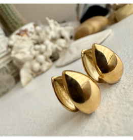 PIKA & BEAR LACHRY DOUBLE TEARDROP HUGGER EARRING