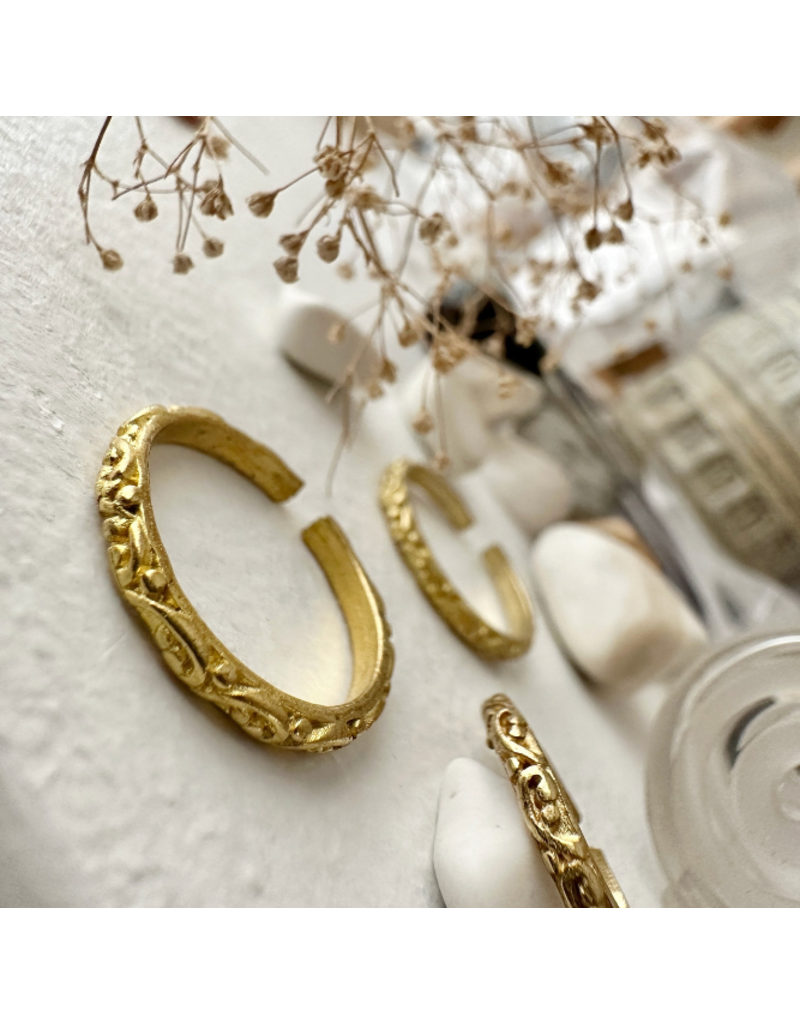 PIKA & BEAR ROCOCO ANTIQUE FILIGREE RING