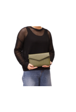 LUXURY CROSSBODY WALLET