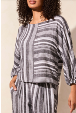 TRIBAL BOAT NECK TOP WITH DOLMAN SLV