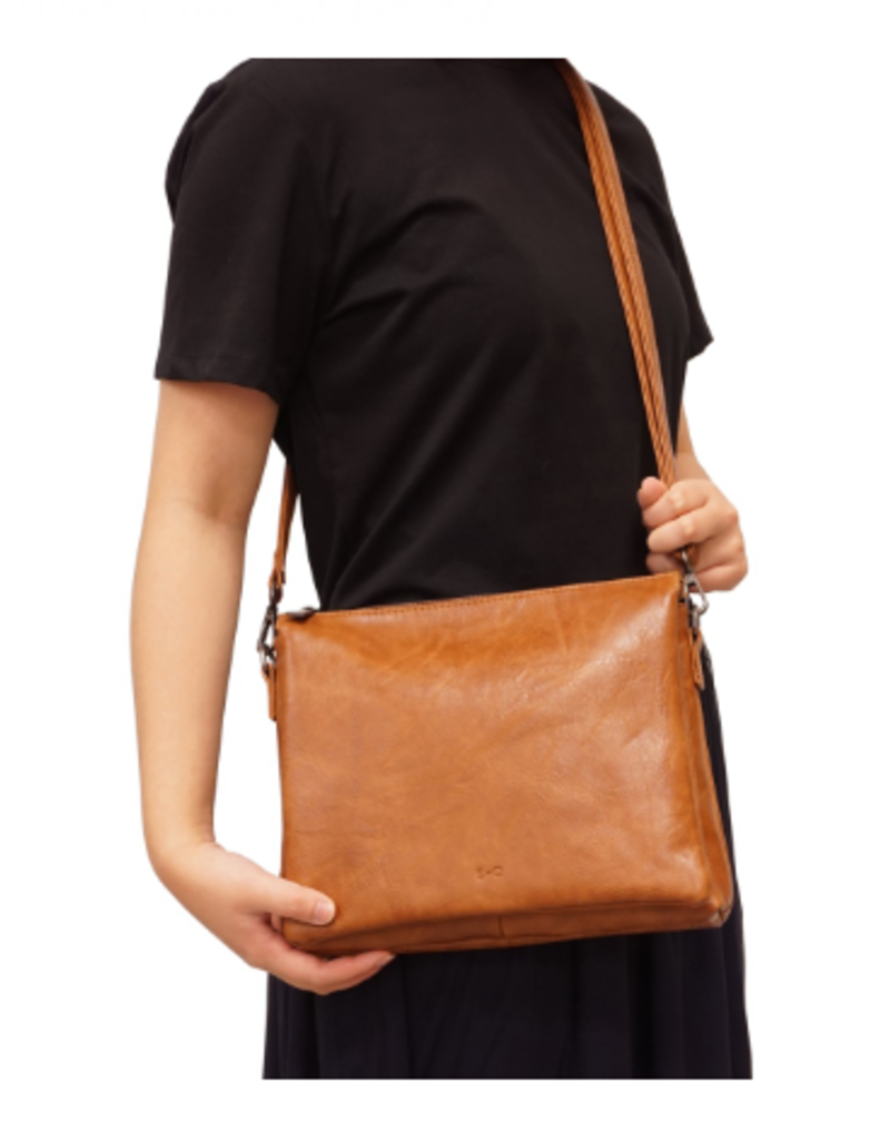 JAYLA CROSSBODY
