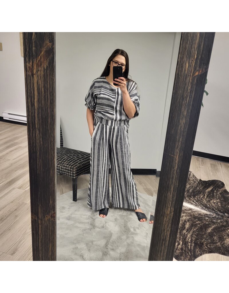 TRIBAL BOAT NECK TOP WITH DOLMAN SLV