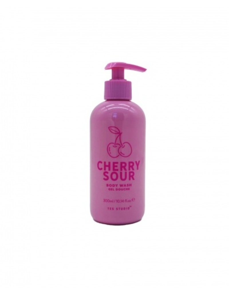 YES STUDIO BODY WASH