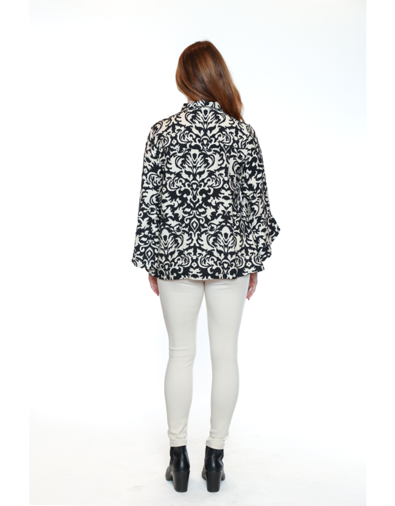 BLACK PRINTED TOP WITH LARGE BUTTONS