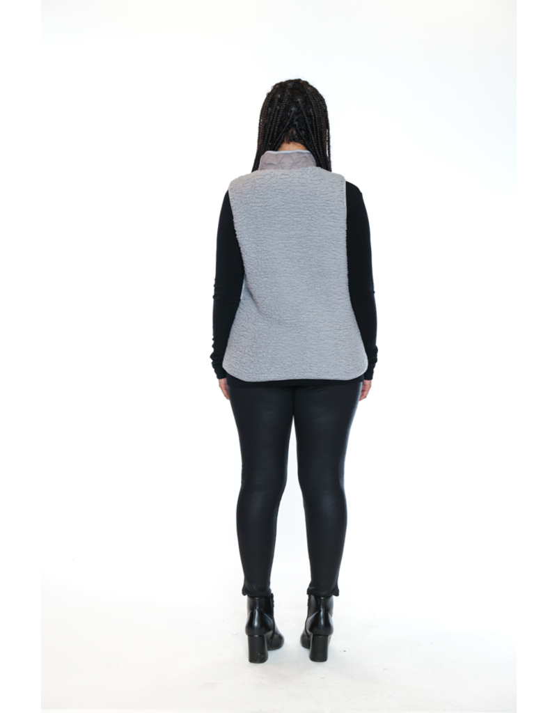 GREY SHERPA VEST w/PUFFER DETAIL
