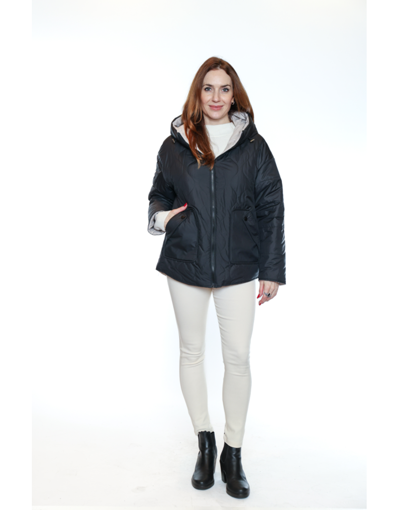 REVERSIBLE HOODED PUFFER JACKET