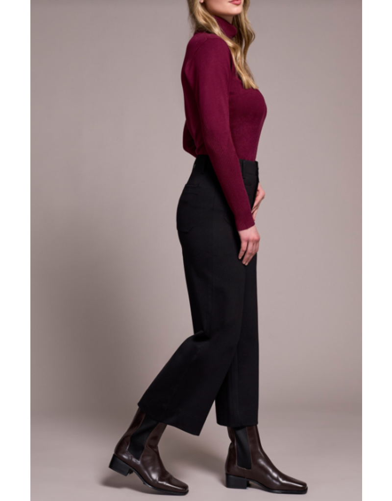 TRIBAL HIGH RISE BLACK CAPRI PANT