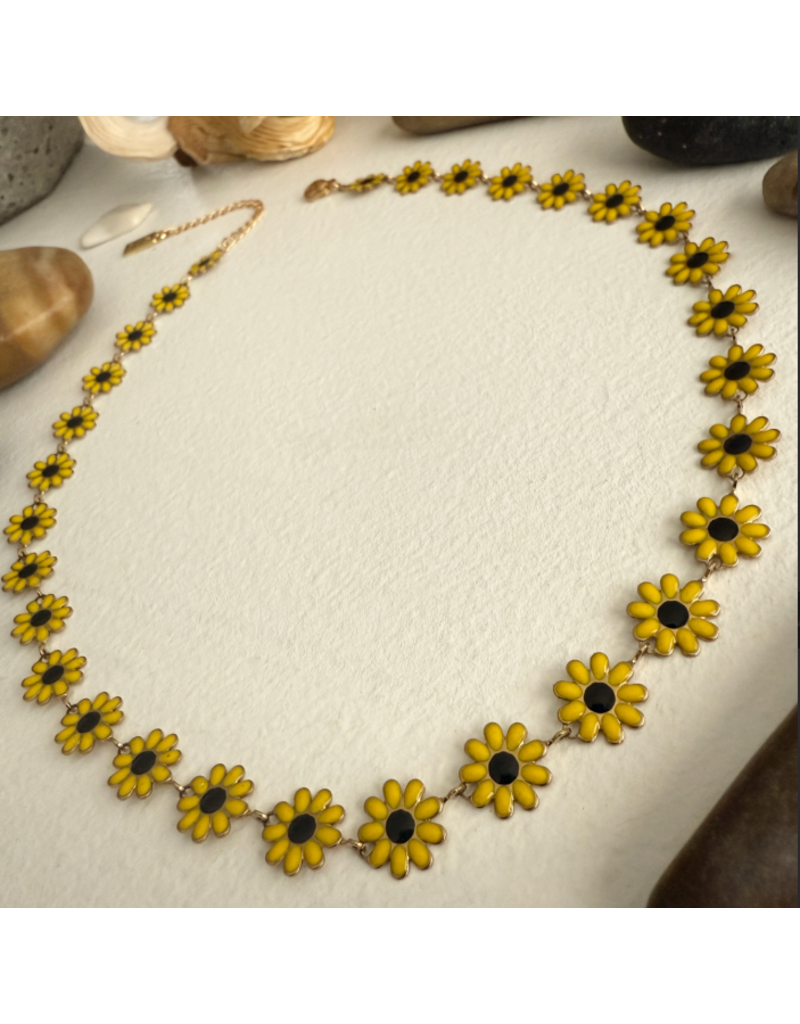 PIKA & BEAR BROWN EYED SUSAN FLOWER CHAIN