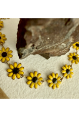 PIKA & BEAR BROWN EYED SUSAN FLOWER CHAIN