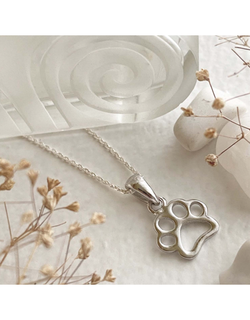 PIKA & BEAR PAWS PAW PRINT PENDANT NECKLACE