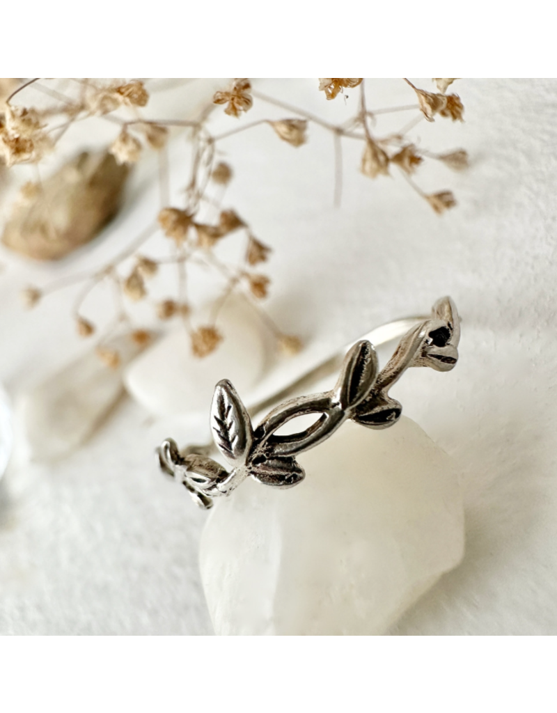 PIKA & BEAR LAUREL SPRING BRANCH RING