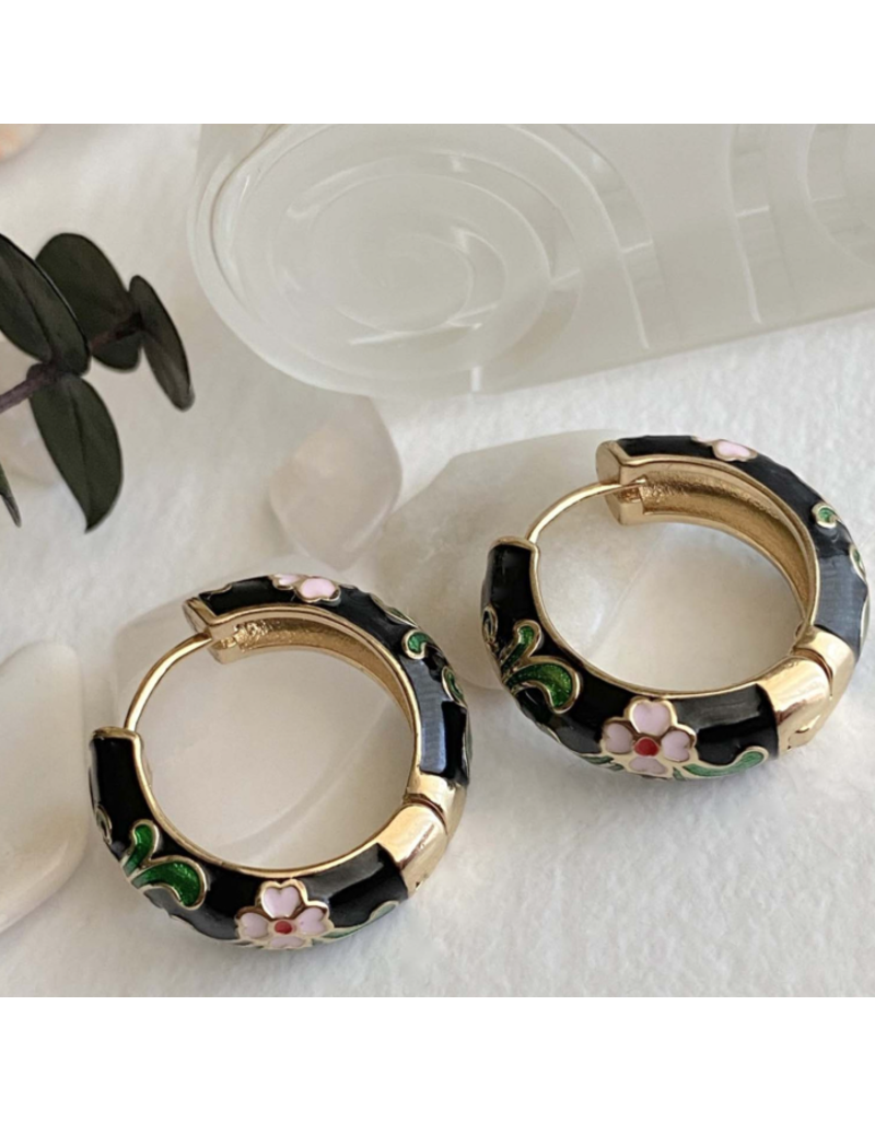 PIKA & BEAR ALFONSE VINTAGE HOOP EARRINGS