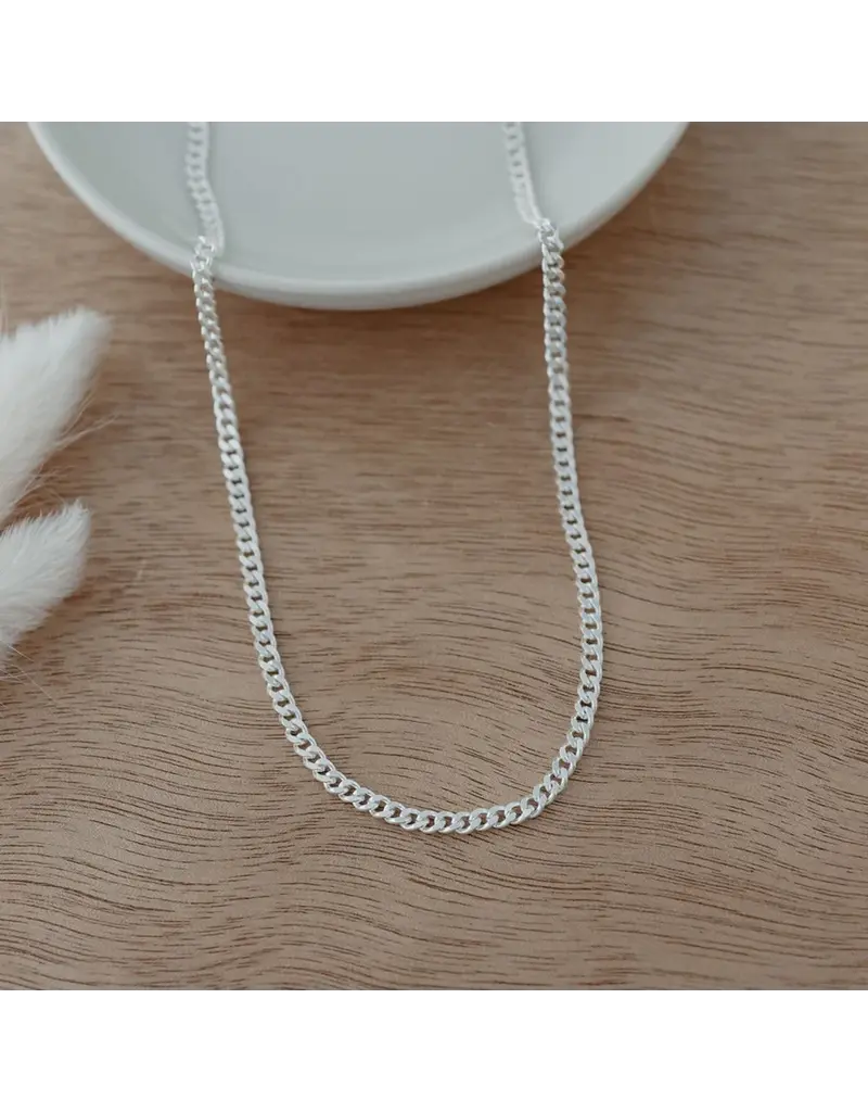 GLEE BRAZEN NECKLACE