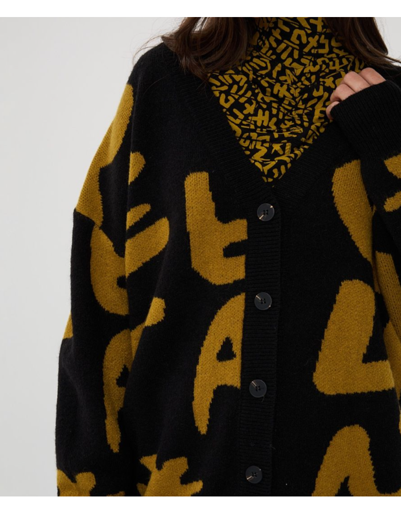 OVERSIZED LETTER CARDIGAN