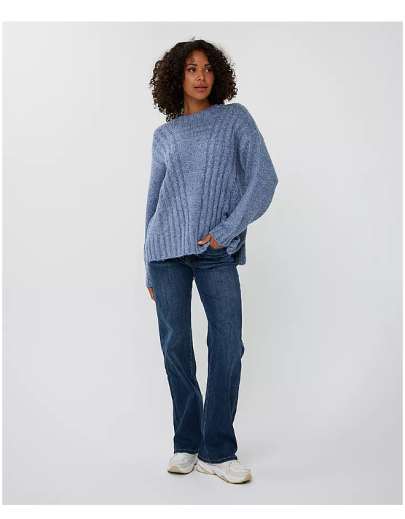 RIBBED SWEATER W. SILVER LUREX