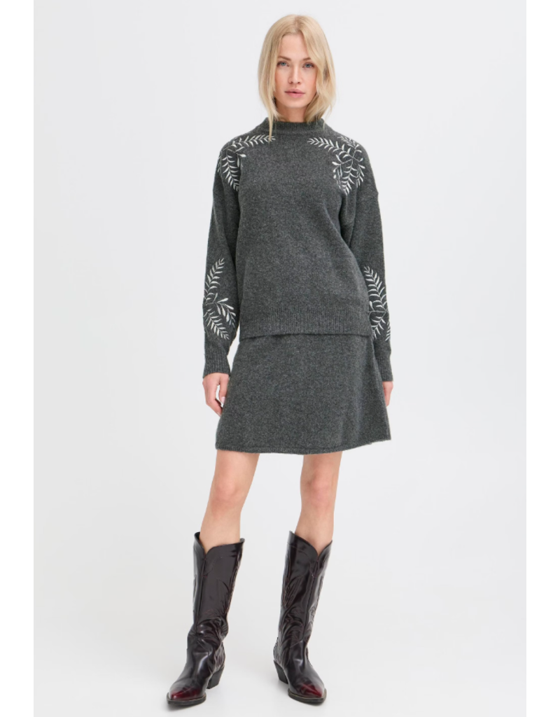 MAGGE EMBROIDERED SWEATER