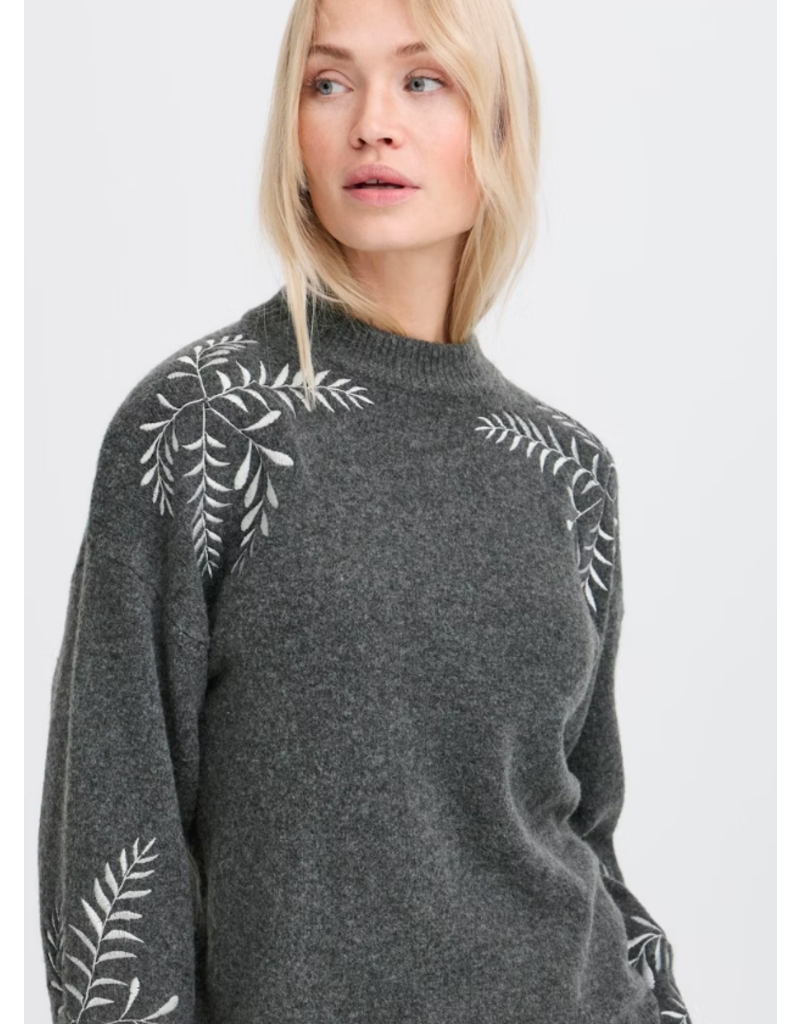 MAGGE EMBROIDERED SWEATER