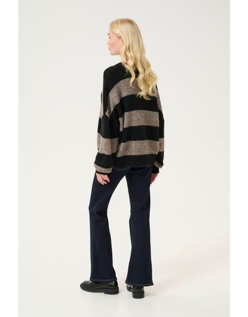 CULTURE KIMMY SWEATER