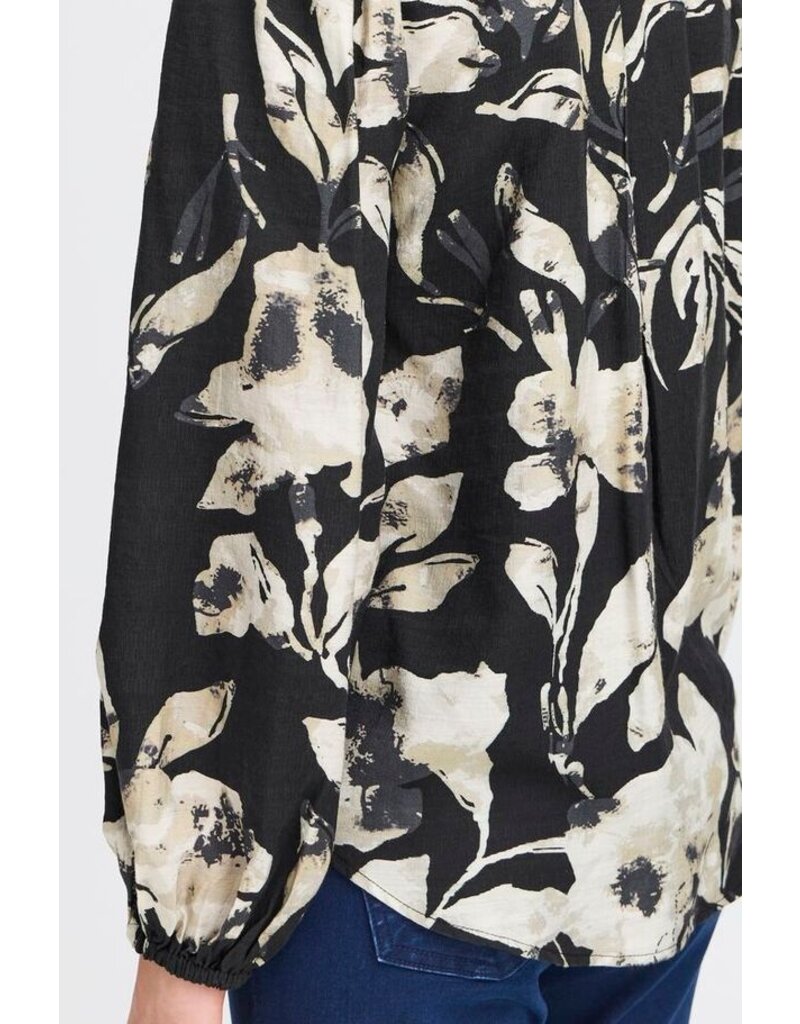 ARIANA V NECK BLACK FLORAL BLOUSE