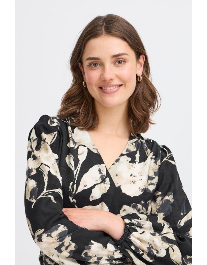 ARIANA V NECK BLACK FLORAL BLOUSE