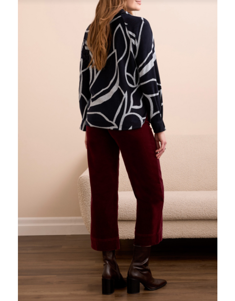 TRIBAL L/S HENLEY TOP W. SIDE SLITS